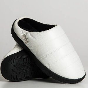 MALVADOS
WOMENS MALVADOS PUFF DADDY SLIPPERS